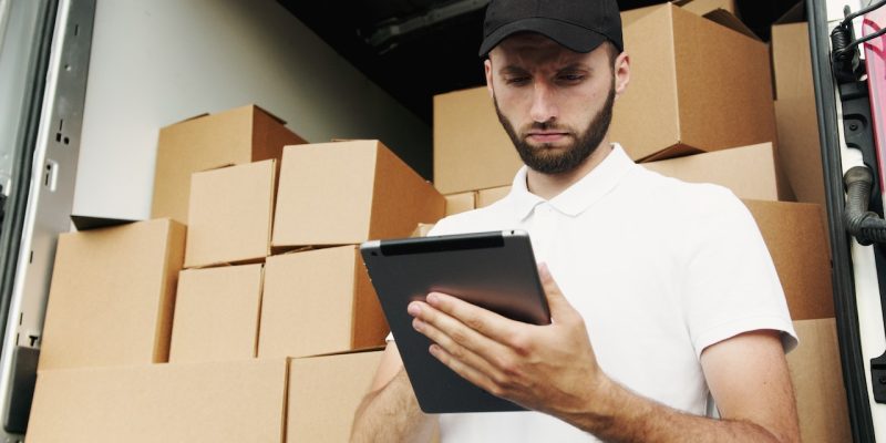 Ultimate Guide to Ecommerce Shipping